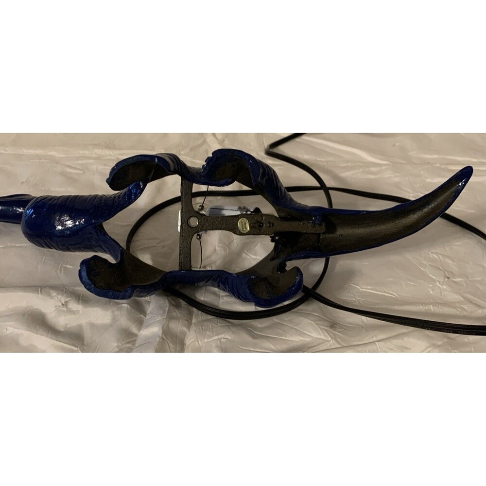 Vintage Blue Dinosaur Lamp Glass Shell Cast Metal Nightlight READ - Picture 13 of 16